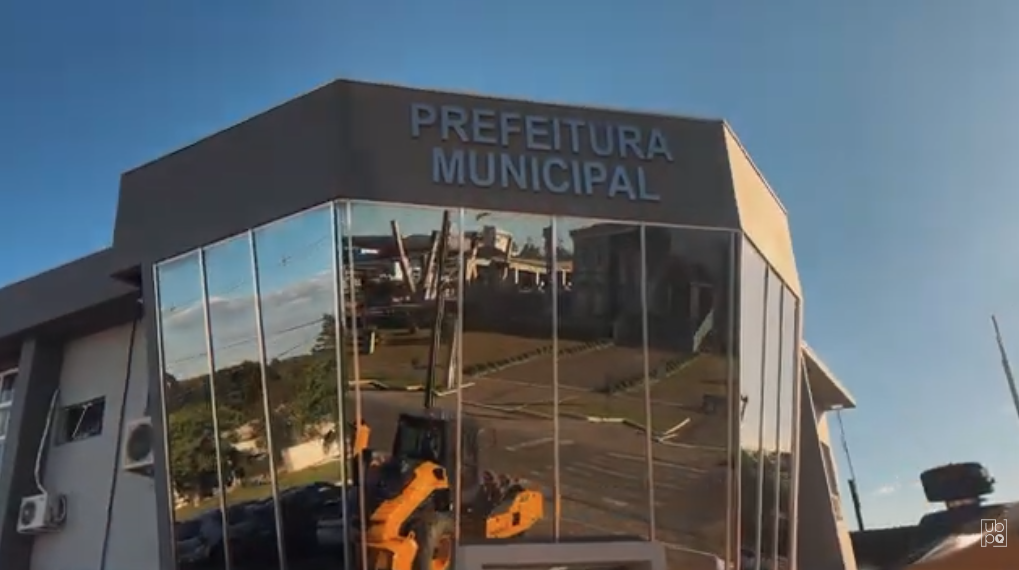 Antônio Olinto celebra 64 anos com festa e progresso