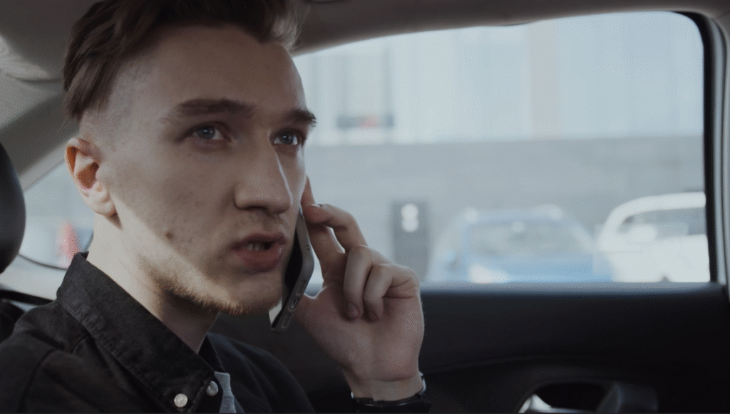 Golpe da voz clonada: IA vira arma contra vítimas