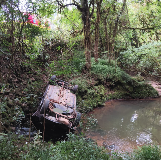 Quatro mulheres ficam feridas em acidente na SC-340