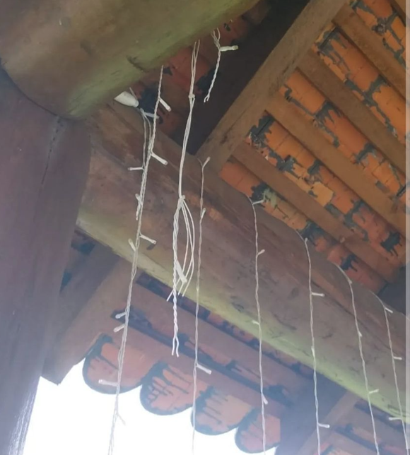 Vandalismo atinge decoração natalina em Porto União