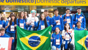 Estudantes do Paraná embarcam para o Canadá