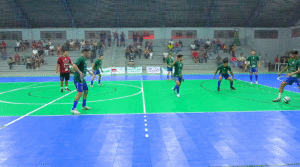 Futsal reúne torcida e craques em amistoso e final