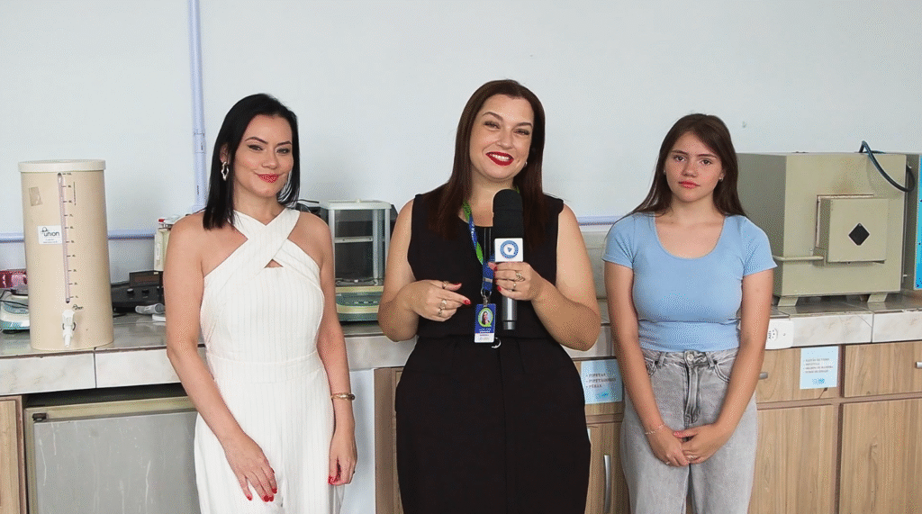 Farmácia na UGV une mãe e filha em história de vocação