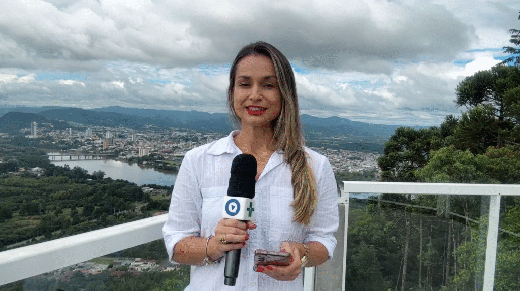Carnaval altera serviços e sugere passeio no Morro do Cristo