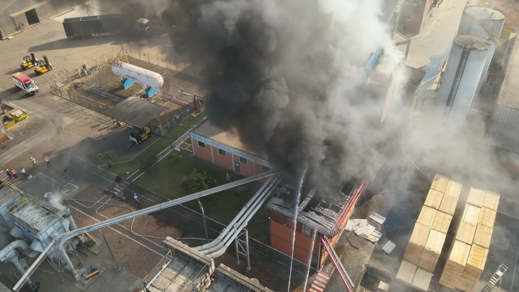 Drones reforçam combate a incêndios no Paraná
