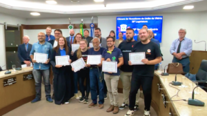 Câmara homenageia jornalistas em União da Vitória