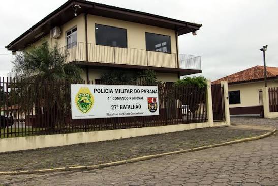 Mulher é presa suspeita de agredir e ameaçar os filhos