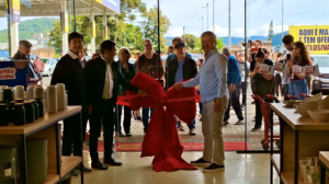 Casa China abre loja com mais de 100 mil produtos